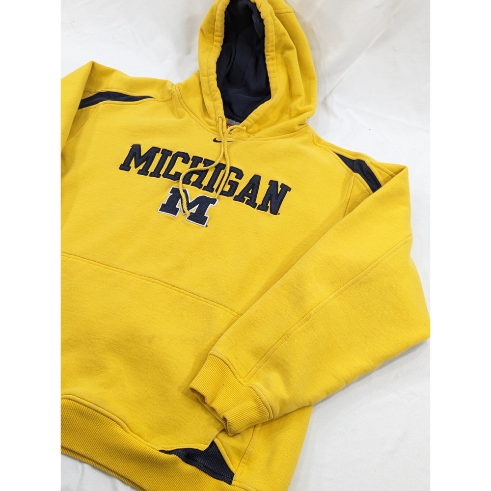 Nike Team Michigan Wolverines Large Yellow Hoodie Center Check VTG Swoosh Flaws